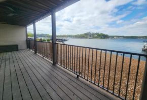 Lakefront condo with a VIEW Osage Beach